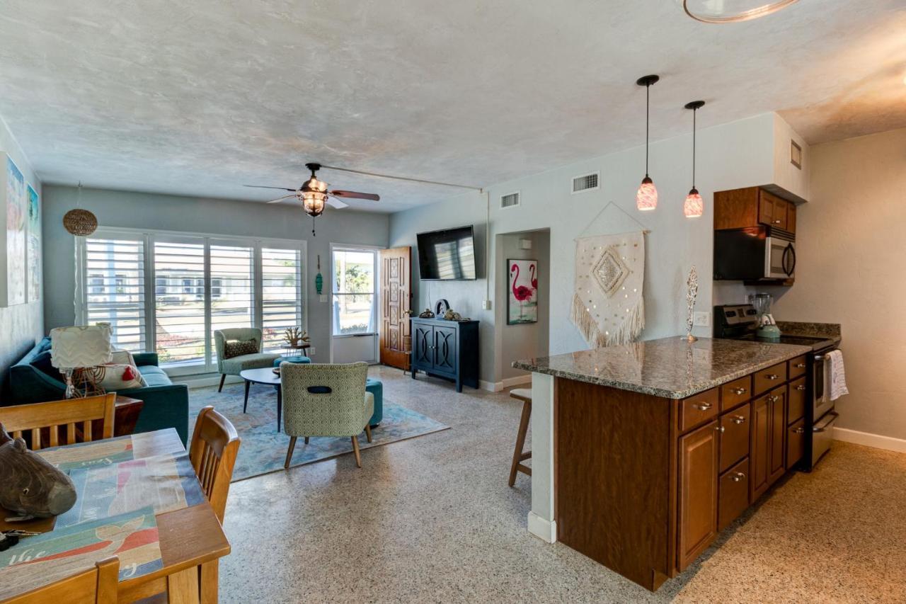 3 Bed 2 Ba Wifi Kitchen Walk To Beach Firepit Daytona Beach Exterior foto
